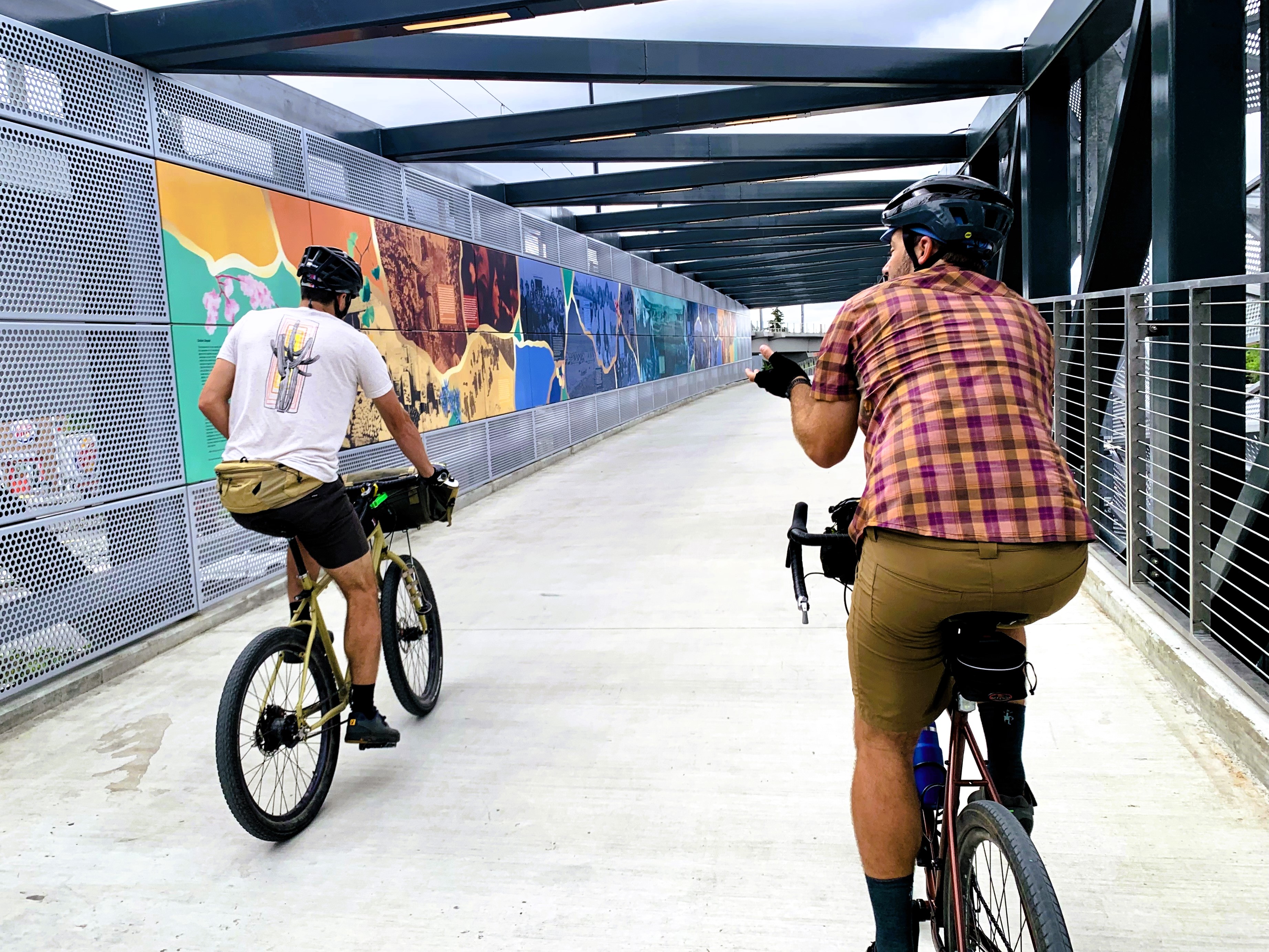 Northeast Eighth Avenue bridge